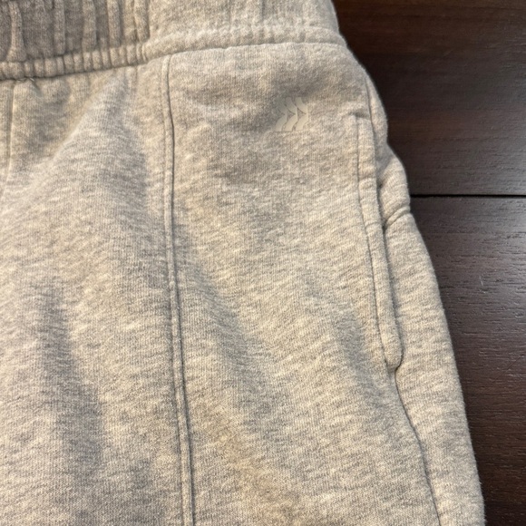 All in Motion Kids Light Gray Sweatpants - Picture 3 of 6